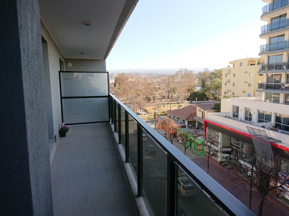 Departamento De Excelente Categoria Apartment Вила Карлос Пас Екстериор снимка